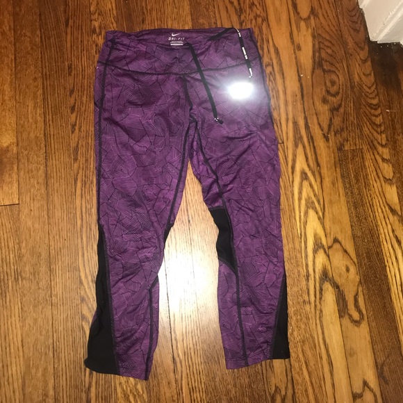 Nike Pants - Nike Dri-fit capris